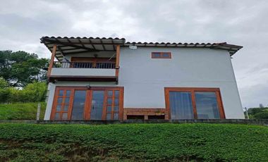 CASA CAMPESTRE EN ARRIENDO EN SECTOR LA PLATA / PALESTINA