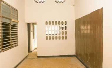 Casa antigua sector Comercial