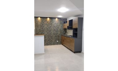 SE VENDE O PERMUTA  HERMOSA CASA EN CARTAGO