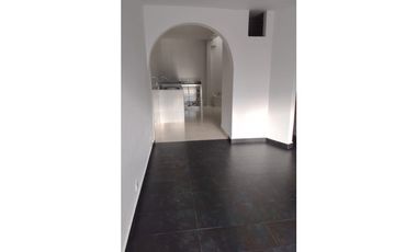 SE VENDE O PERMUTA  HERMOSA CASA EN CARTAGO