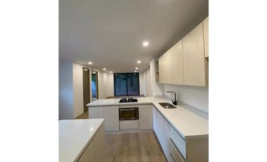 VENDO HERMOSA CASA EN PARCELACION RIONEGRO