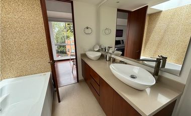 Venta casa en Bosques de Provenza