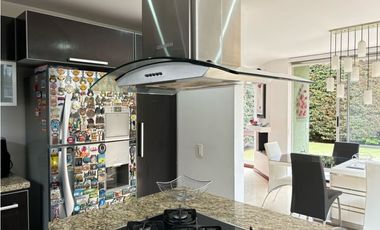 Venta casa en Bosques de Provenza