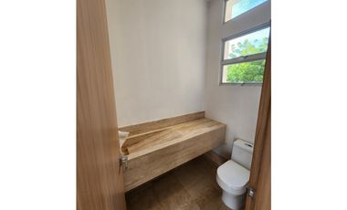 VENTA DE CASA EN CONJUNTO RESIDENCIAL SOBRE LA VIA  MONTERIA - CERETE