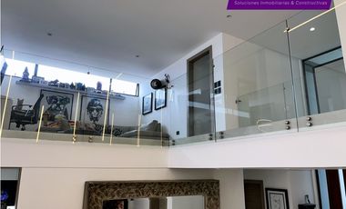 Casa de lujo con piscina en Urb. Marina Blue, Manta