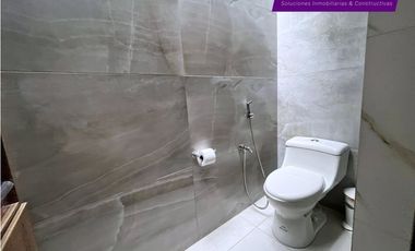 Casa de lujo con piscina en Urb. Marina Blue, Manta