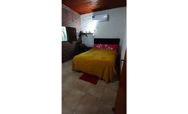Casa 3 dormitorios con pileta en Colonia Benitez