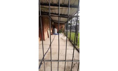 Casa 3 dormitorios con pileta en Colonia Benitez