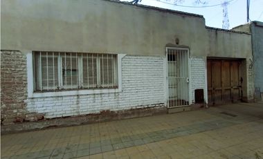 VENTA CASA - LOTE - CALLE HUALPA- G.CRUZ