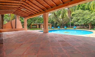 Casa Sola en Pedregal de las Fuentes Jiutepec - M2AI-688-Cs