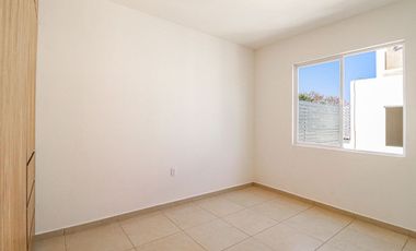 *ESTRENA CASA EQUIPADA EN COND. ACAPANTZINGO CON ALBERCA Y SEGURIDAD, A 5 MIN. DE LA DESV DE LA  AUT.  (CENTRO DE CUERNAVACA)*