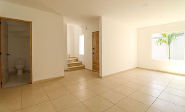 *ESTRENA CASA EQUIPADA EN COND. ACAPANTZINGO CON ALBERCA Y SEGURIDAD, A 5 MIN. DE LA DESV DE LA  AUT.  (CENTRO DE CUERNAVACA)*