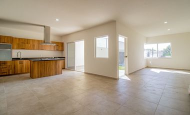 Casa en Fraccionamiento en Burgos Bugambilias Temixco - M2AI-753-Cp