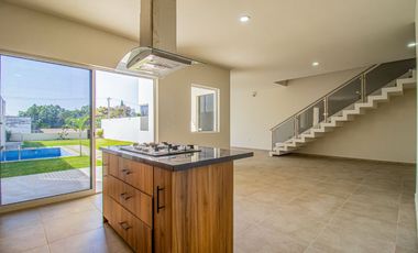 Casa en Fraccionamiento en Burgos Bugambilias Temixco - M2AI-753-Cp