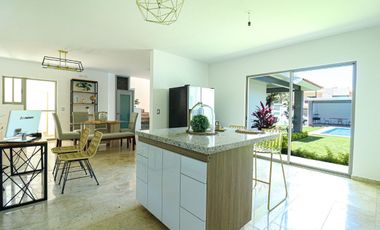 Casa en Privada en Joyas de Agua Jiutepec - M2AI-259-Cp