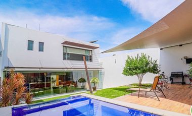 Casa en Fraccionamiento en Burgos Temixco - M2AI-407-Fr