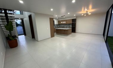 Casa de lujo en Privanza, Solares en Venta