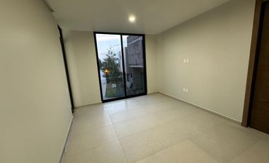 Casa de lujo en Privanza, Solares en Venta