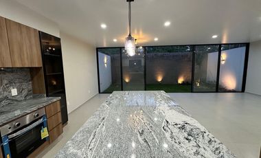 Casa de lujo en Privanza, Solares en Venta