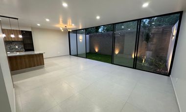 Casa de lujo en Privanza, Solares en Venta