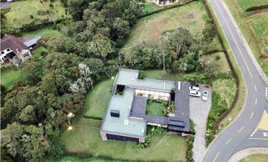 Casa de lujo en venta – Alto de Las Palmas, Parcelación Campestre