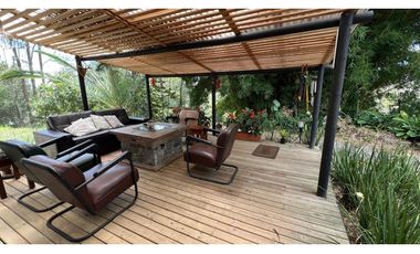 Casa campestre en Arriendo en Rionegro con vista al bosque y turco