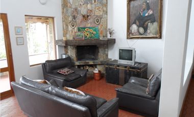 Alquiler casa campestre 4 habitaciones en Rionegro unidad cerrada