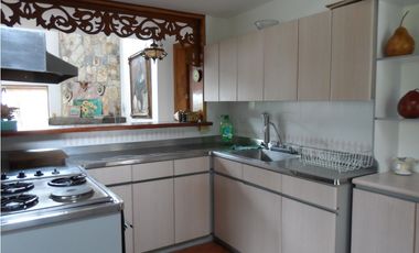 Alquiler casa campestre 4 habitaciones en Rionegro unidad cerrada