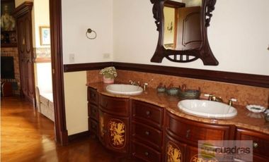 Venta Casa Campestre en El Retiro Fizebad con terreno 10.500 m²