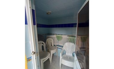 Venta casa campestre con 5 pesebreras y piscina en Guarne