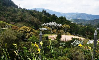 Lote en venta sector Eafit Llanogrande Rionegro. En parcelación