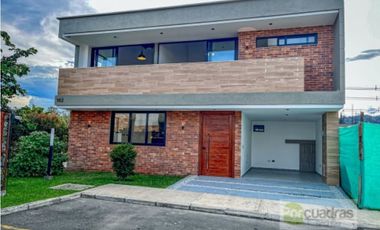 Casa para estrenar en La Ceja