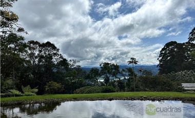 casa en conjunto cerrado en Fizebad