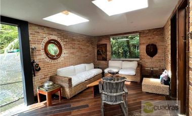 casa en conjunto cerrado en Fizebad