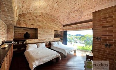 casa en conjunto cerrado en Fizebad