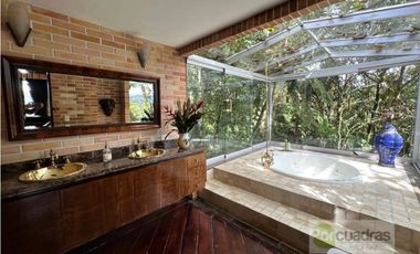 casa en conjunto cerrado en Fizebad