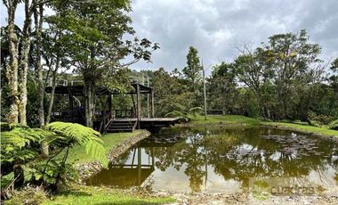 casa en conjunto cerrado en Fizebad