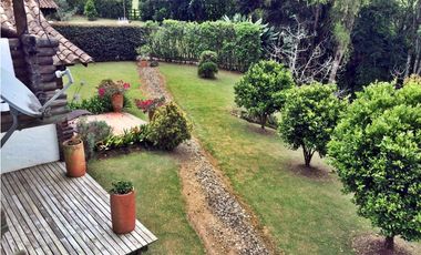 Alquiler casa campestre en Rionegro, 3200 m² cerca a San Antonio