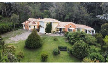 HERMOSA FINCA UBICADA EN EL ORIENTE DE 9.000 M2