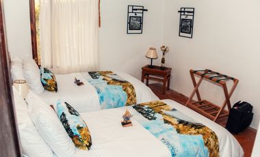 FINCA EL RETIRO CON 5 CONSTRUCCIONES