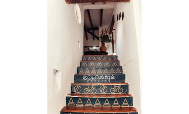 FINCA EL RETIRO CON 5 CONSTRUCCIONES