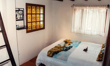 FINCA EL RETIRO CON 5 CONSTRUCCIONES