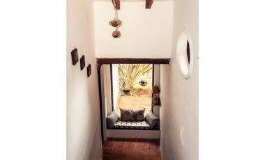 FINCA EL RETIRO CON 5 CONSTRUCCIONES