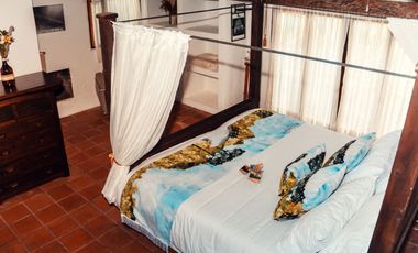 FINCA EL RETIRO CON 5 CONSTRUCCIONES