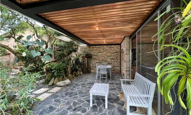 Casa finca moderna con 4 habitaciones, en el Capiro Llanogrnde