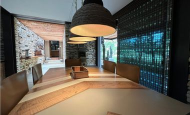 Casa finca moderna con 4 habitaciones, en el Capiro Llanogrnde