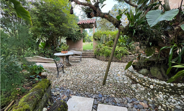 Casa finca moderna con 4 habitaciones, en el Capiro Llanogrnde