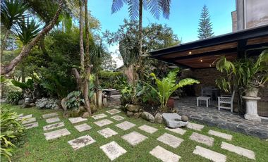 Casa finca moderna con 4 habitaciones, en el Capiro Llanogrnde