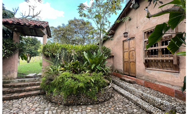 Casa finca moderna con 4 habitaciones, en el Capiro Llanogrnde