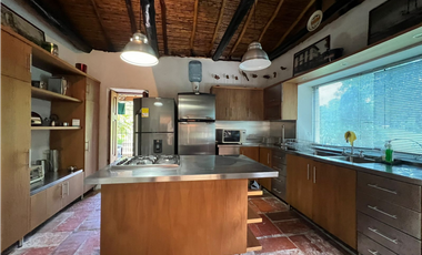 Casa finca moderna con 4 habitaciones, en el Capiro Llanogrnde